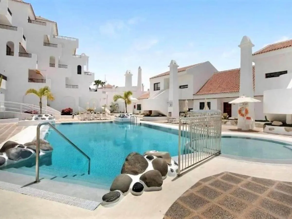 Belvilla By Oyo Luxury Penthouse Garajonay Playa Fanabe 0*,